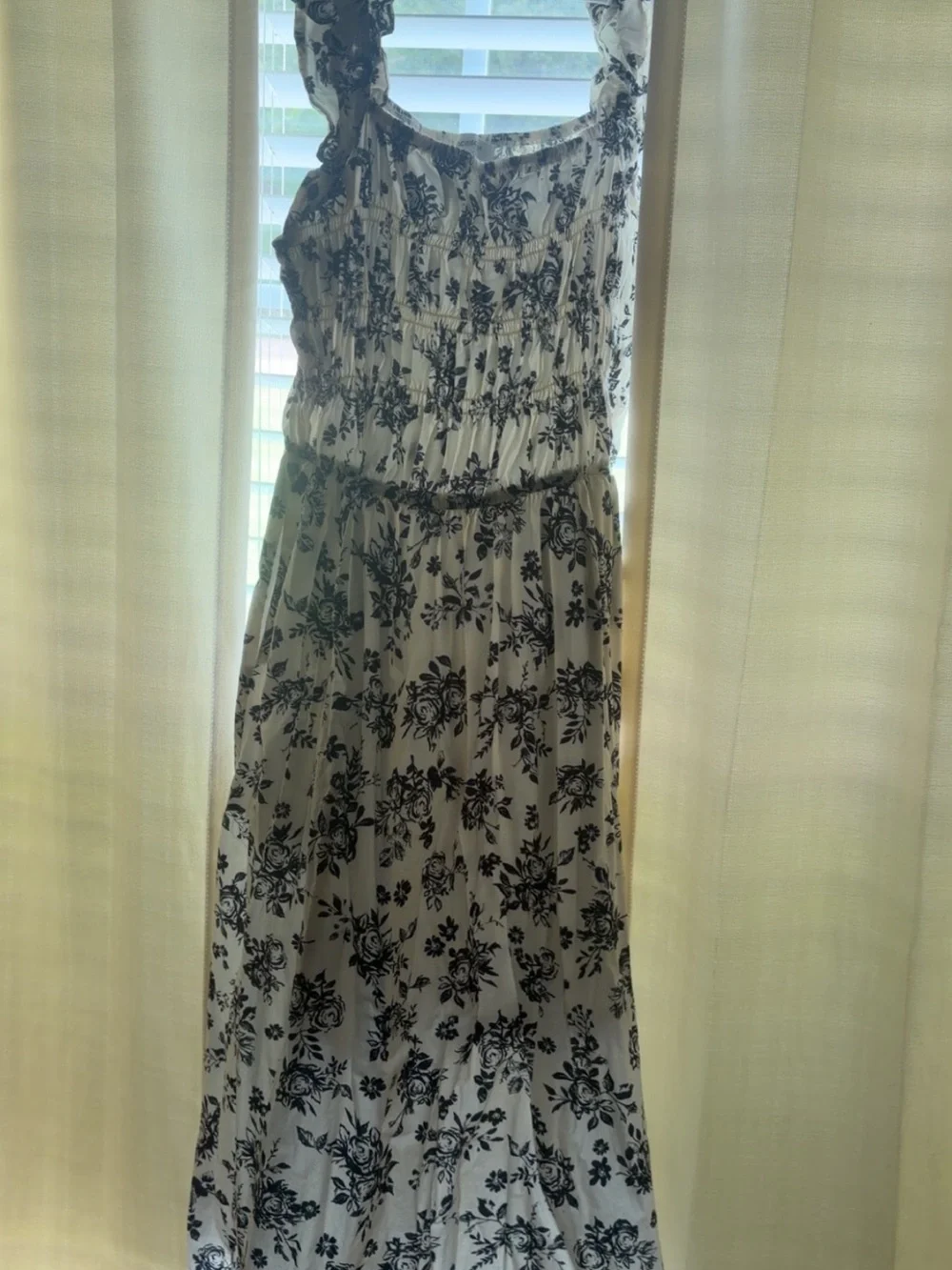 Francesca's Black & Cream Floral Smocked Dress